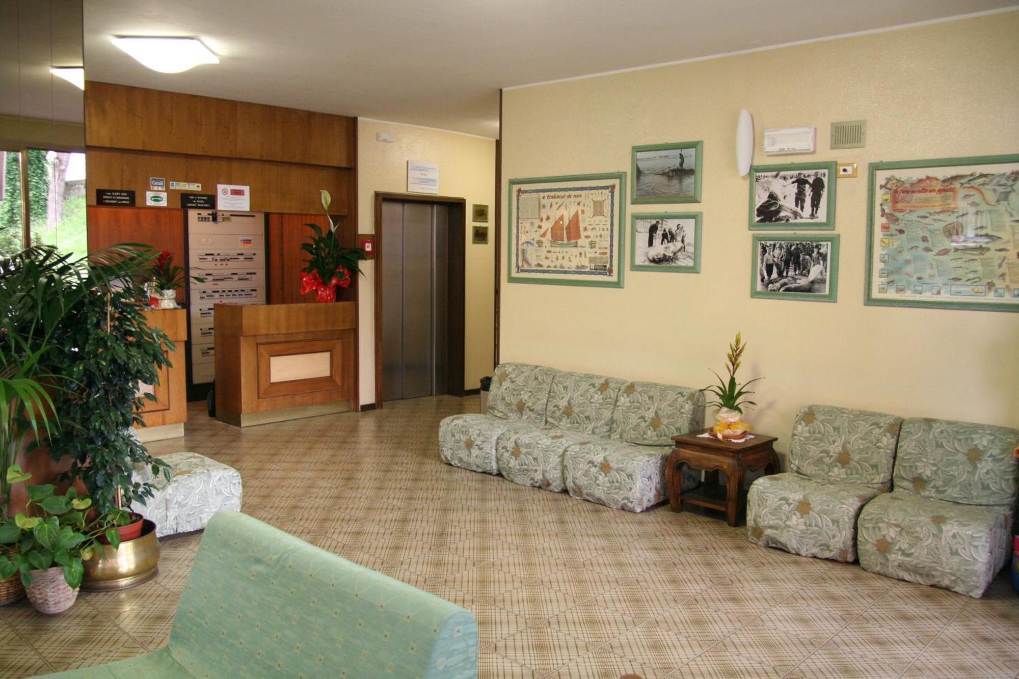 Hotel Marselli ริมินี ภายนอก รูปภาพ