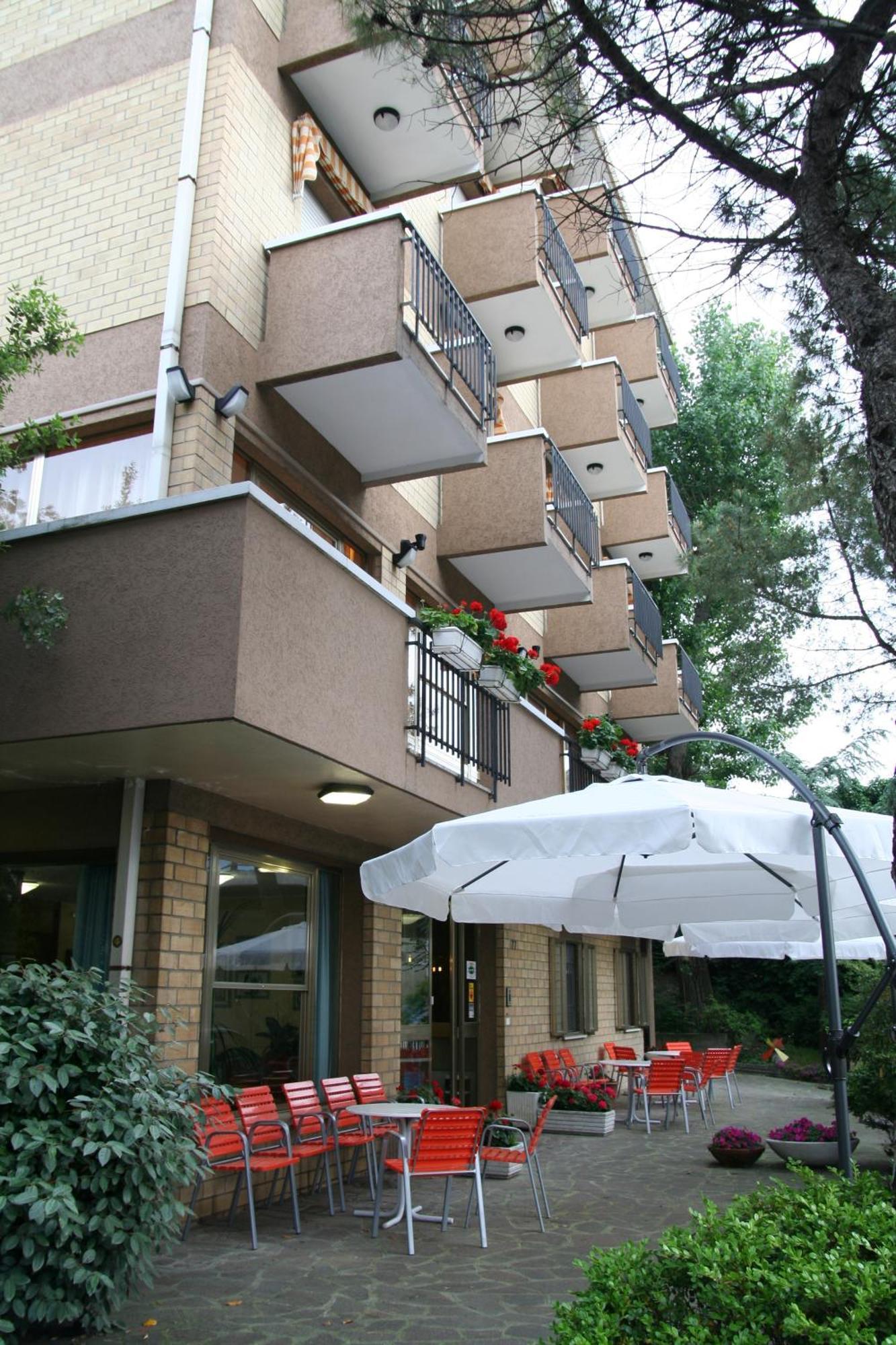 Hotel Marselli ริมินี ภายนอก รูปภาพ