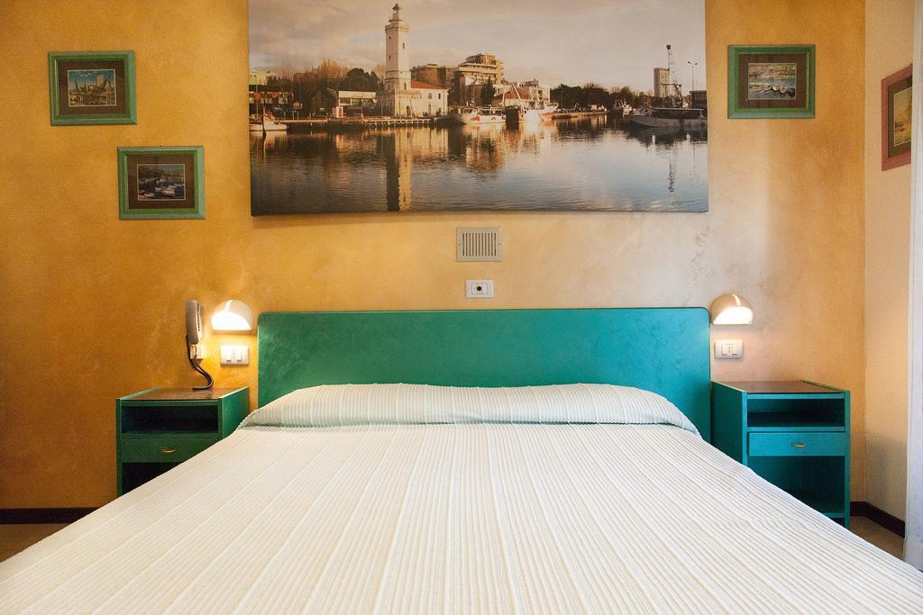 Hotel Marselli ริมินี ภายนอก รูปภาพ