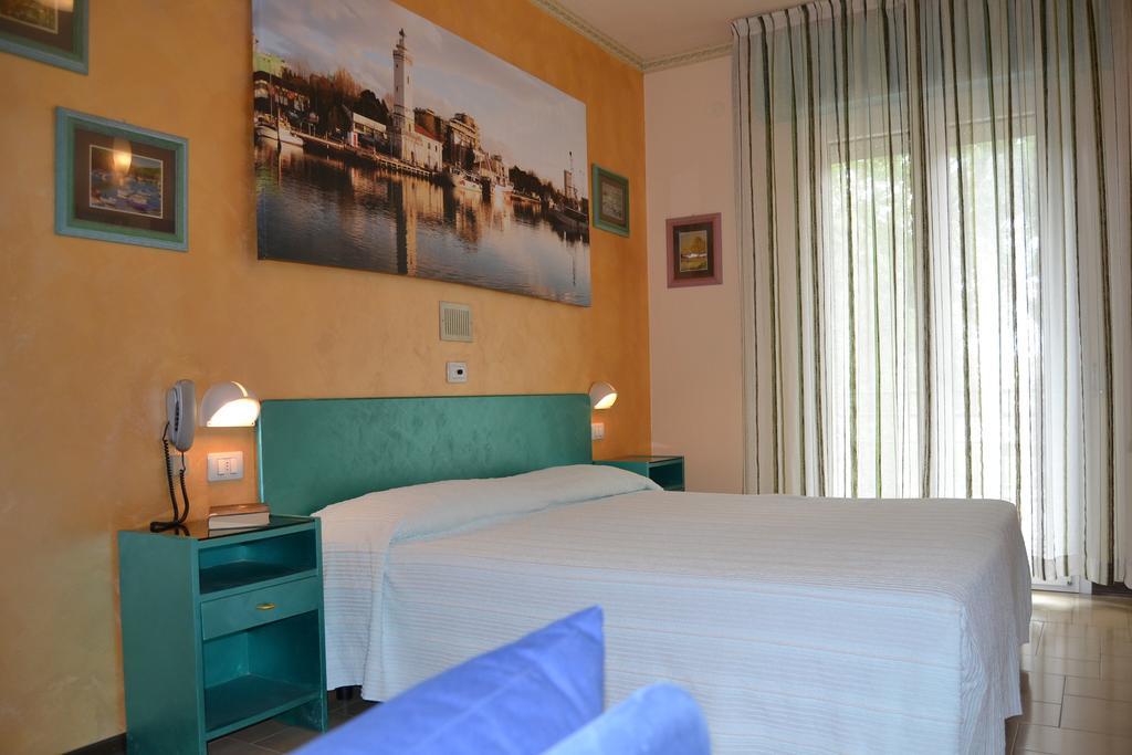 Hotel Marselli ริมินี ภายนอก รูปภาพ
