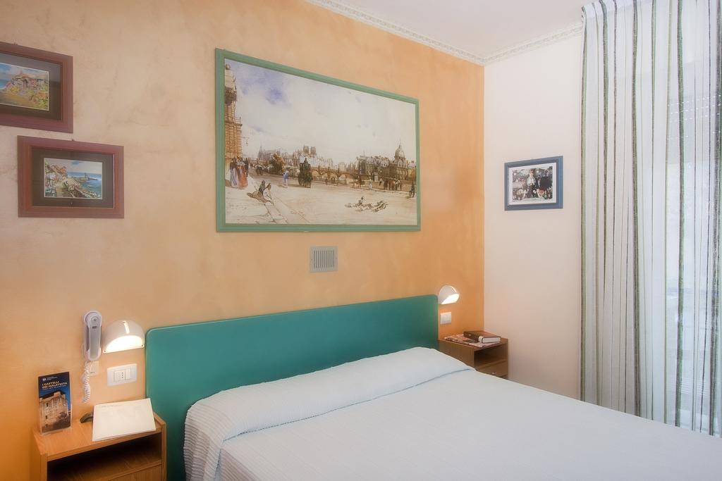 Hotel Marselli ริมินี ภายนอก รูปภาพ