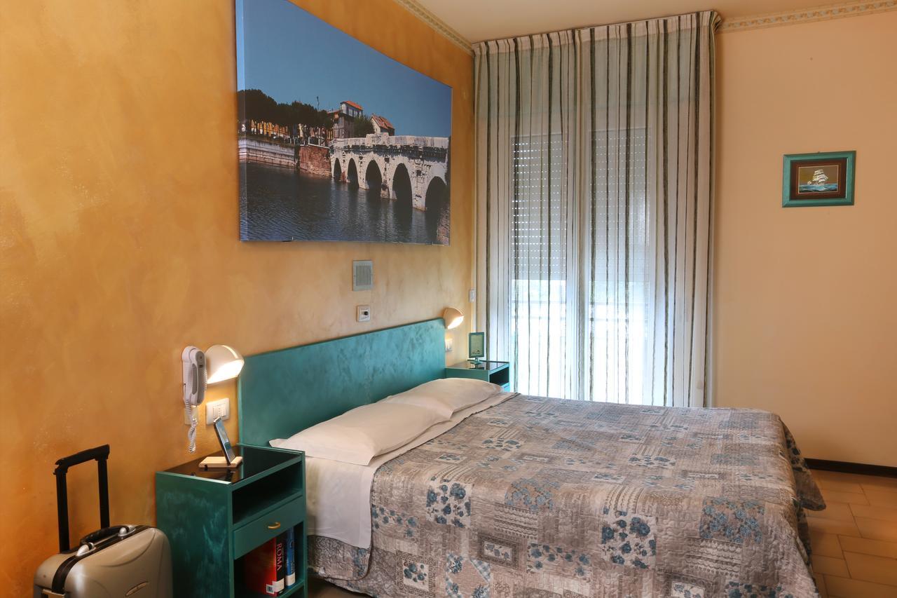 Hotel Marselli ริมินี ภายนอก รูปภาพ