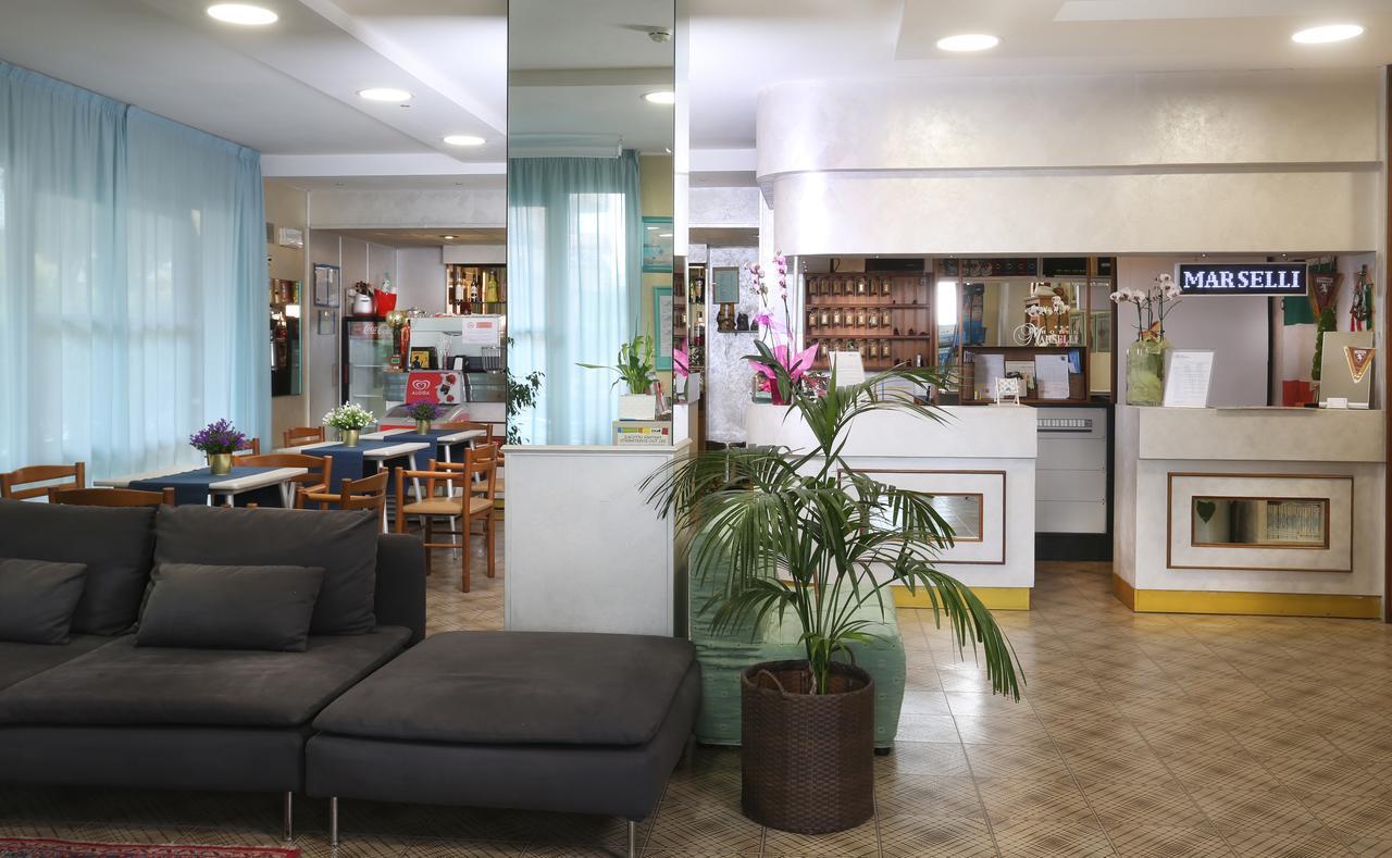 Hotel Marselli ริมินี ภายนอก รูปภาพ